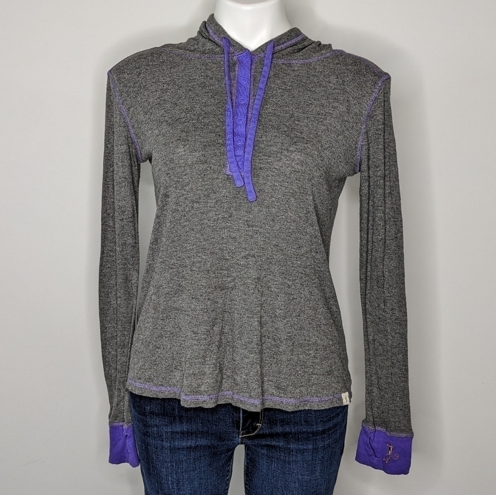 ✨3/$15 Munki Munki grey purple long sleeve hoodie t-shirt S